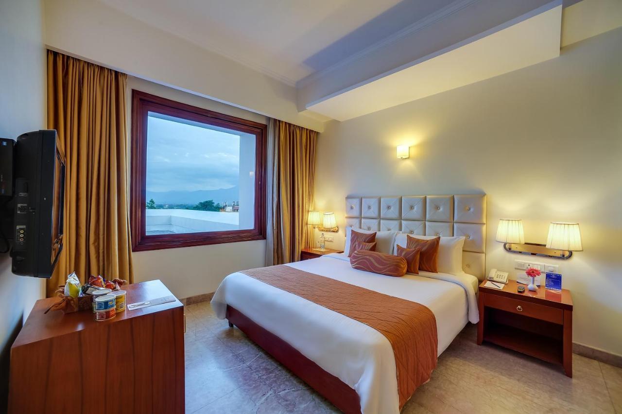 Royal Sarovar Portico Siliguri Exterior photo